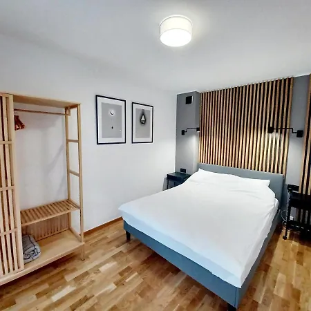 Apartman Kolory Warmii Bialy I Szary Olsztyn