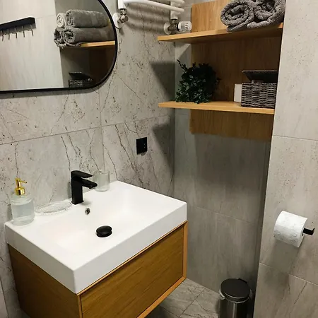 Apartman Kolory Warmii Bialy I Szary *